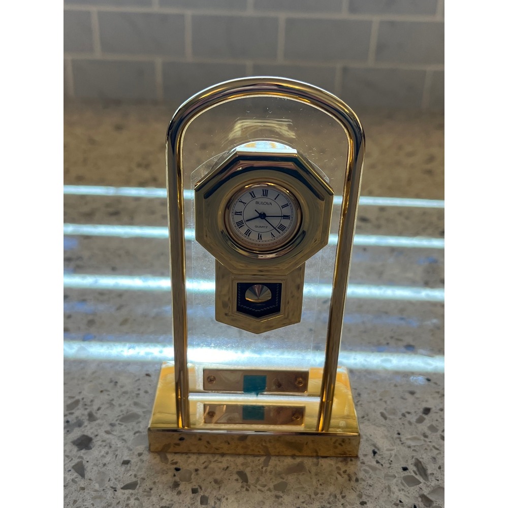 1990 Bulova B-0530 Gold Tone Quartz Desk Clock with Original Box Japan